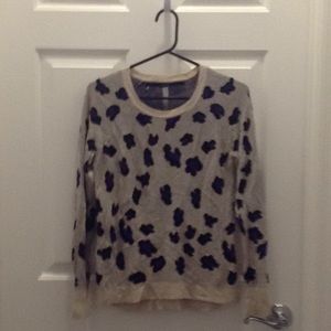 L/sleeve sweater. Flinstone pattern
